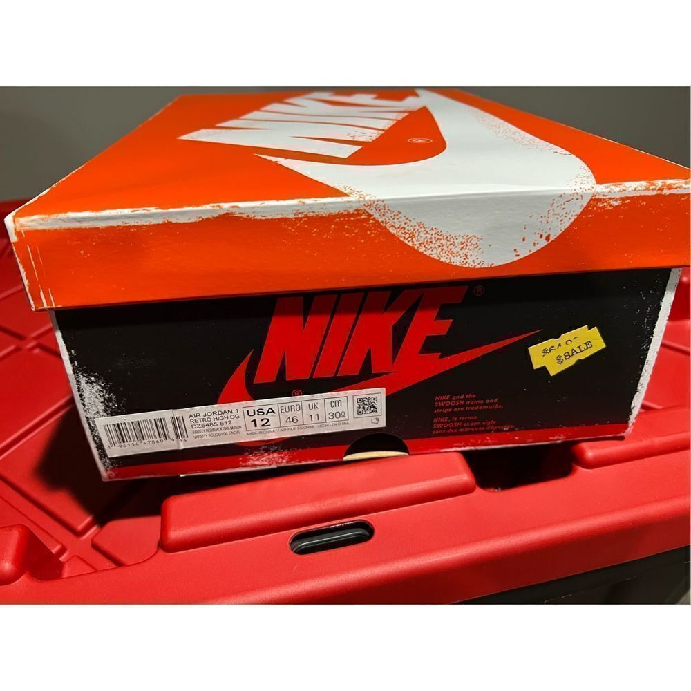 Air Jordan 1 Retro High OG 'Chicago Lost & Found' DZ5485-612 size 12 - Picture 9 of 10